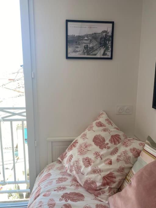 Appartement En Plein Coeur Du Centre Ville Les Sables-dʼOlonne Exterior foto